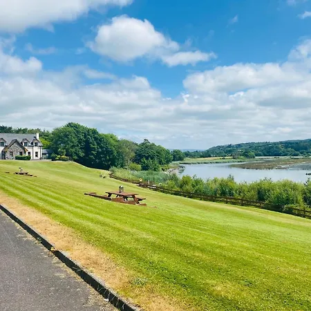 3 Bedroomed Sea View House Overlooking Bay Estuary Holiday home
